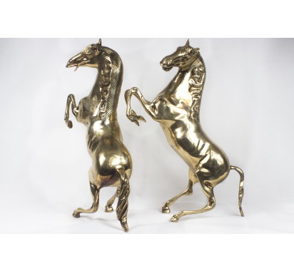 Small Gold Horse image 2