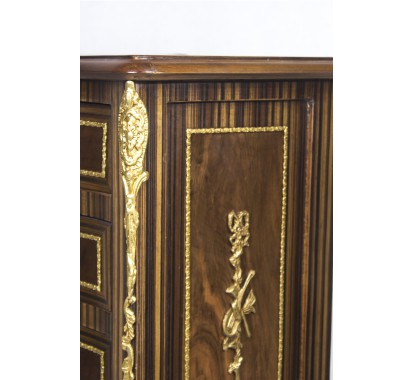 Commode 1 image 6